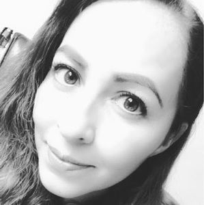 Meet your Posher, Noemi